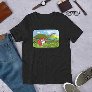 Ireland Scenic Guitar (Short-Sleeve Men's/Unisex T-Shirt)