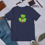 Shamrock Guitar (Short-Sleeve Men's/Unisex T-Shirt)